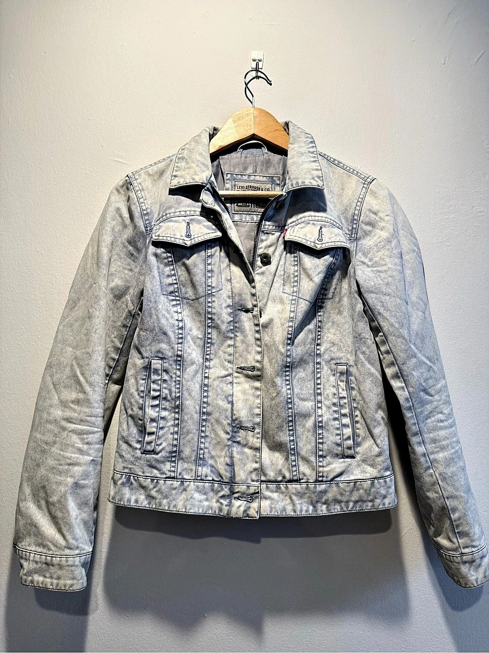 Levi Strauss & Co. Women's Denim Jacket Size Small